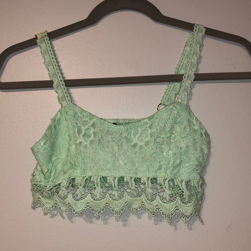 Tully’s Mint Colored Lace Bralette/Top Size Small